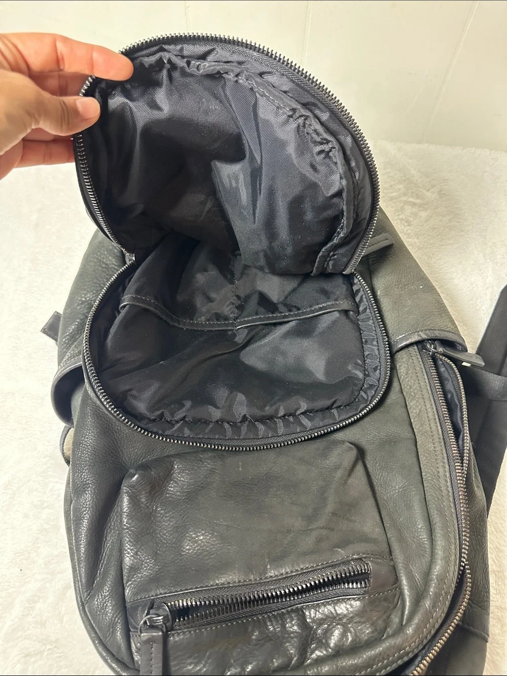 Black Leather Men’s Backpack - Sleek Everyday Carry
